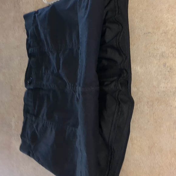Black Skort size 10 - Picture 3 of 8